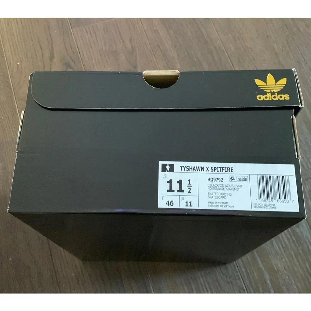 adidas empty shoe